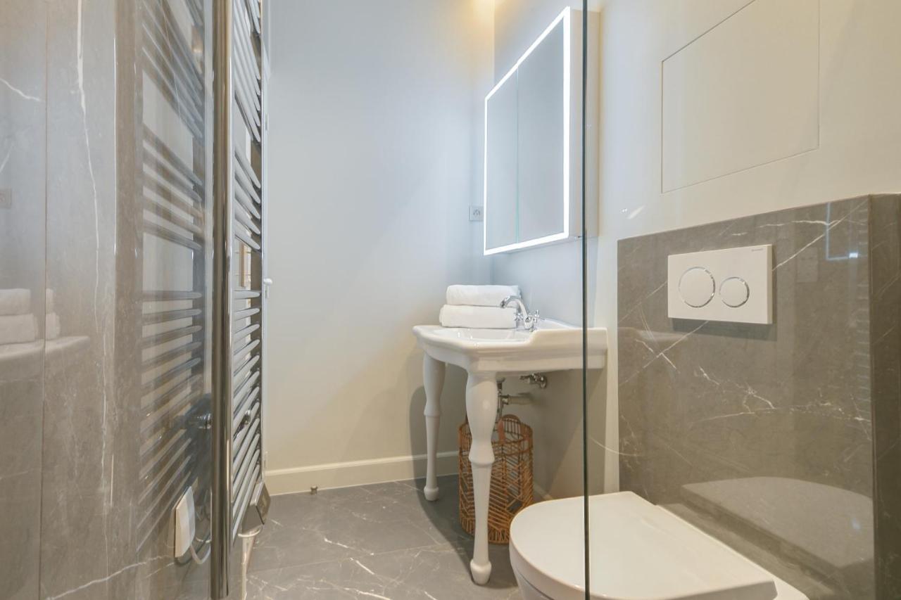Апартаменты Guestready - Lovely Flat In Central Paris Near Notre-Dame Экстерьер фото