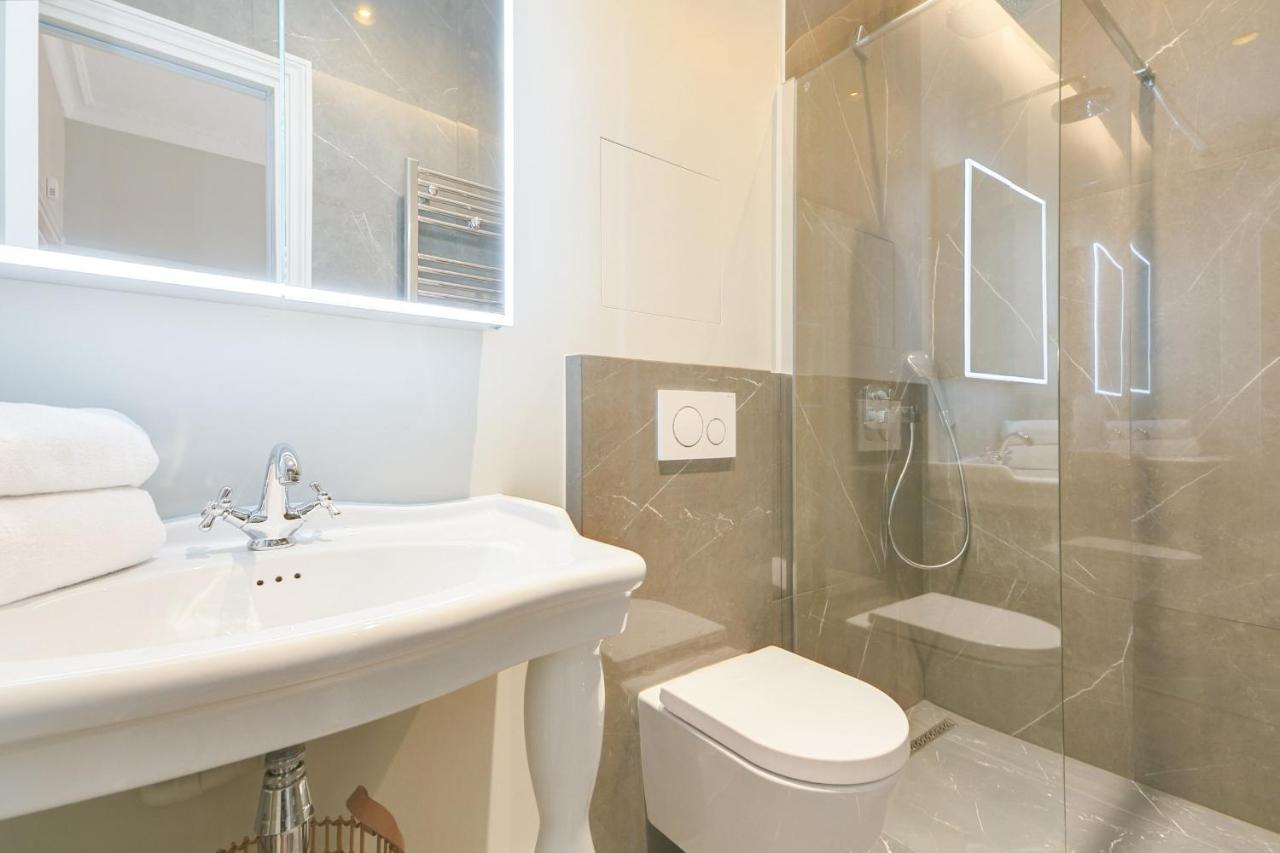 Апартаменты Guestready - Lovely Flat In Central Paris Near Notre-Dame Экстерьер фото